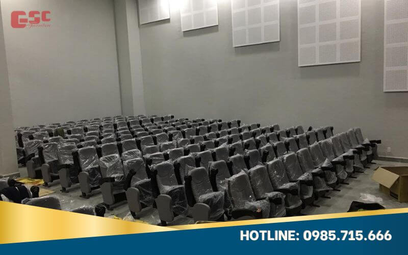 Toan canh hoi truong