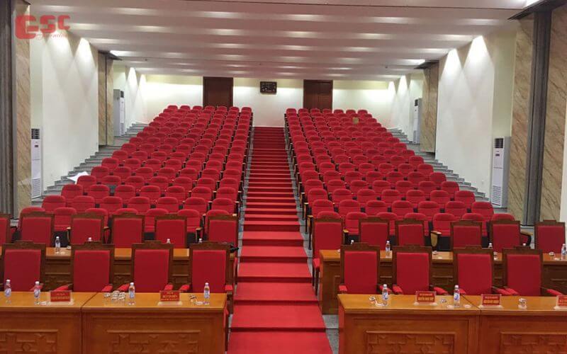 Toàn cảnh hội trường