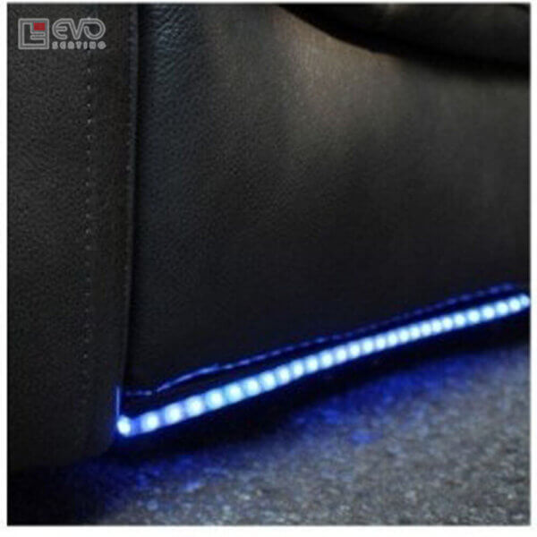 Có đèn LED trang trí đẹp mắt